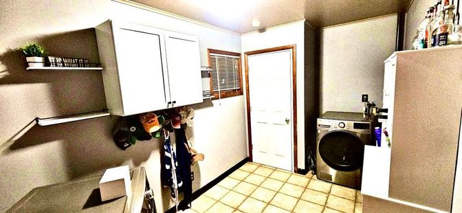 Interior, Utility Closets, Washer