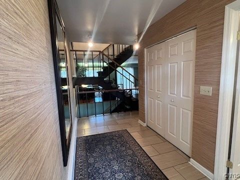 Interior, Wooden Walls