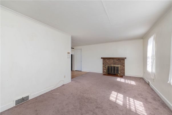 Empty room, Fireplace, Interior