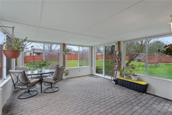 Dining room, Interior, Sun Room