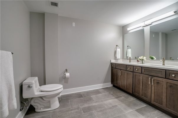 Bathroom, Dual Sink Vanities, Interior