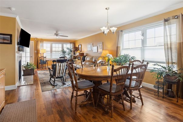 Chandelier, Dining room, Fireplace, Interior, Wood Texture Flooring