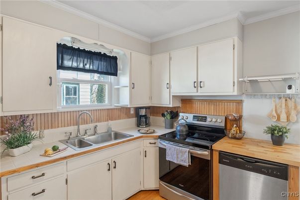Interior, Kitchen, Stainless Steel Appliances