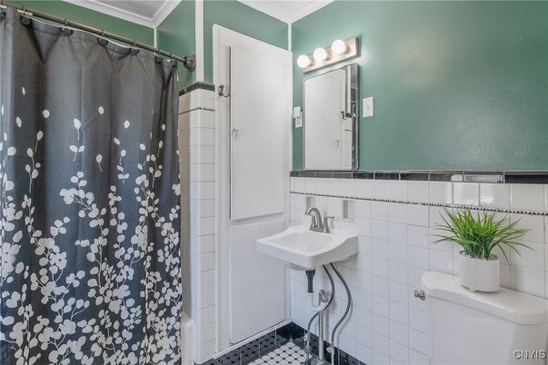 Bathroom, Interior