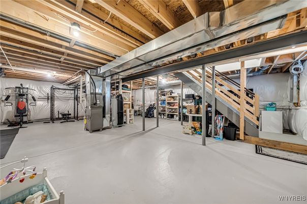 Fitness Equipment, Interior, Wooden Beams