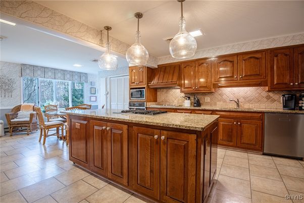 Dining room, Interior, Kitchen, Pendant Lights