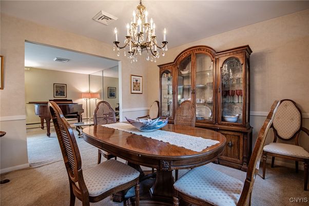 Chandelier, Dining room, Interior, Piano