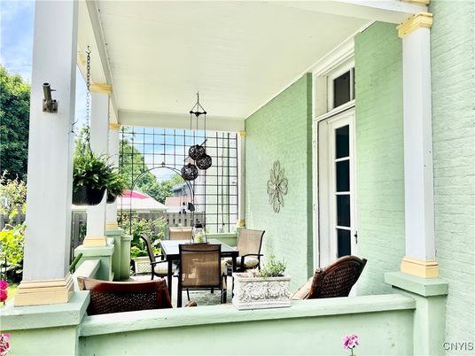 Exterior, Pendant Lights