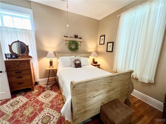 Bedroom, Interior, Pendant Lights, Wood Texture Flooring
