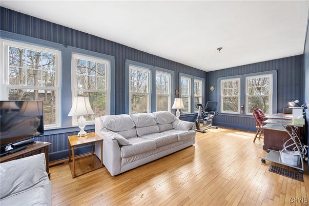 Fitness Equipment, Home Office, Interior, Living room, Wood Texture Flooring