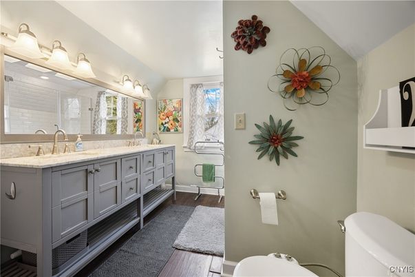 Bathroom, Dual Sink Vanities, Interior, Wood Texture Flooring