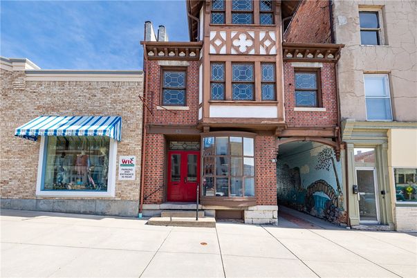 Exterior, Facade, Brick Facade, Rowhouse