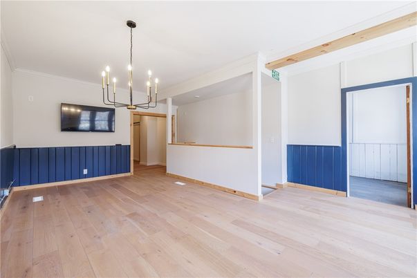 Empty room, Interior, Pendant Lights, Wood Texture Flooring