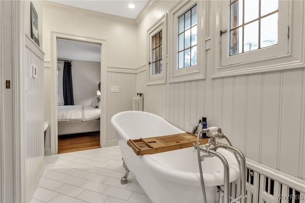 Bathroom, Bedroom, Free Standing Baths, Interior, Recessed Lighting, Wood Texture Flooring