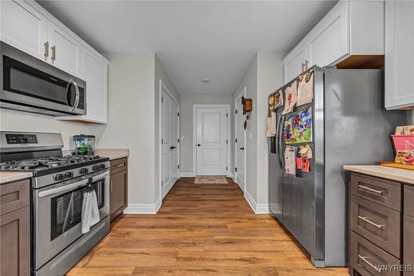 Interior, Kitchen, Stainless Steel Appliances, Wood Texture Flooring