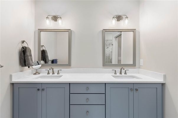 Bathroom, Dual Sink Vanities, Interior