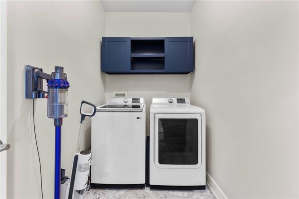 Interior, Washer
