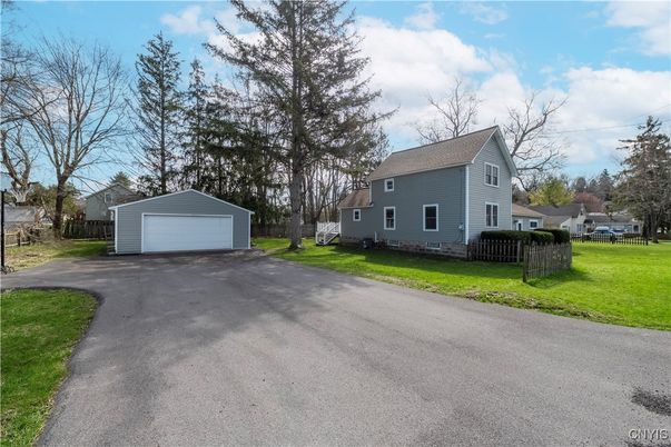 Backyard, Detached Garage, Exterior