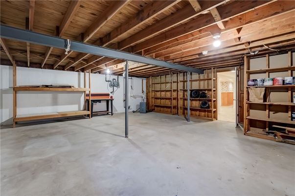 Garage, Interior, Wooden Beams, Wooden Ceilings
