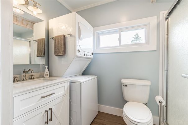 Bathroom, Interior, Washer, Wood Texture Flooring