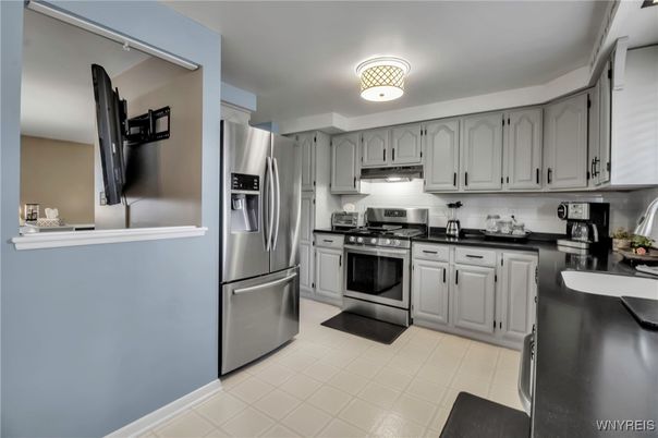 Interior, Kitchen, Stainless Steel Appliances