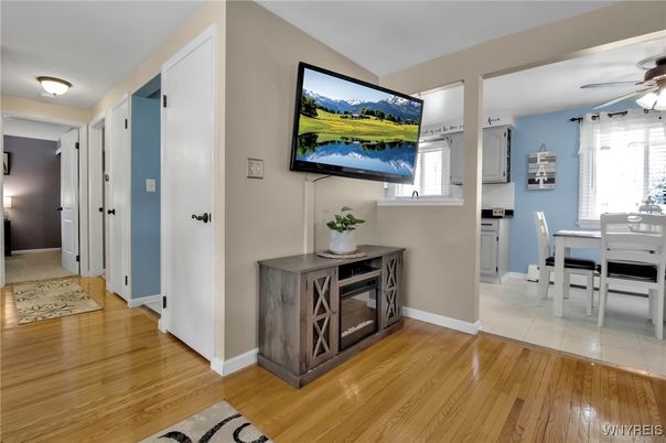 Dining room, Interior, Wood Texture Flooring
