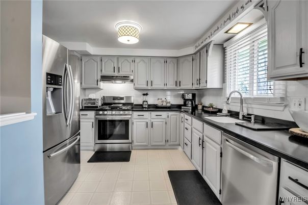 Interior, Kitchen, Stainless Steel Appliances