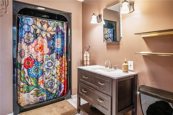 Bathroom, Interior