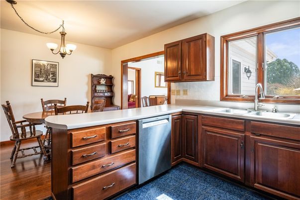 Chandelier, Dining room, Interior, Kitchen, Wood Texture Flooring