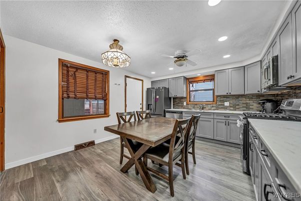 Chandelier, Dining room, Interior, Kitchen, Recessed Lighting, Wood Texture Flooring