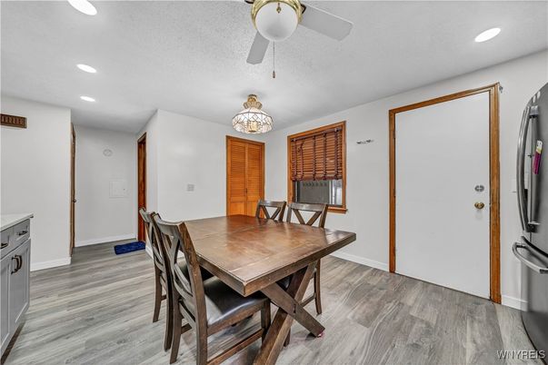 Chandelier, Dining room, Interior, Recessed Lighting, Wood Texture Flooring