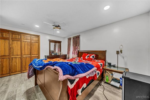 Bedroom, Interior, Recessed Lighting, Wood Texture Flooring