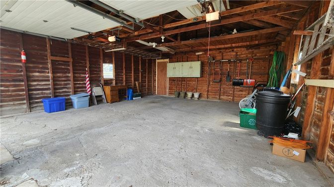 Interior, Wooden Beams