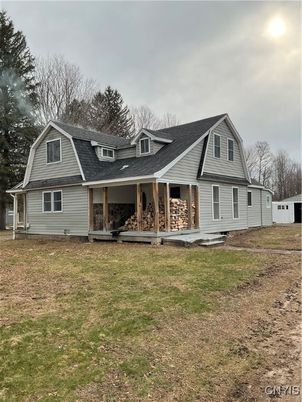 Backyard, Exterior, Facade, Cape Cod