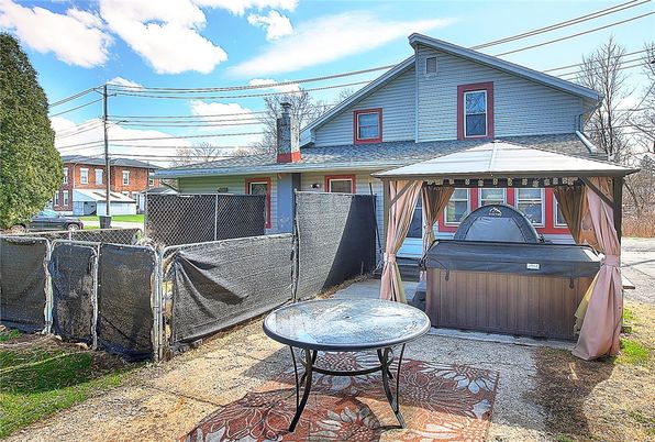 Exterior, Hot Tub