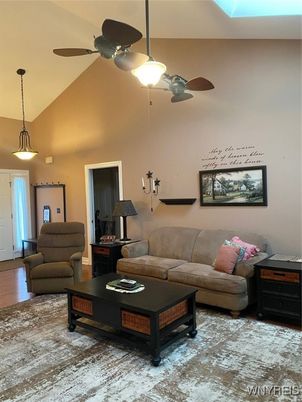 Interior, Living room, Pendant Lights, Wood Texture Flooring