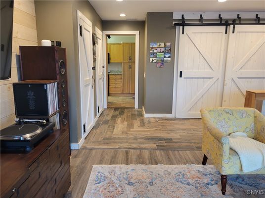 Interior, Recessed Lighting, Wood Texture Flooring