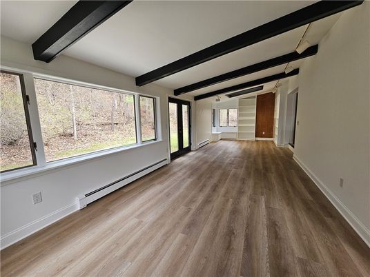 Empty room, Interior, Wooden Beams, Wood Texture Flooring