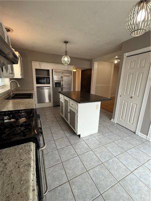 Interior, Kitchen, Stainless Steel Appliances