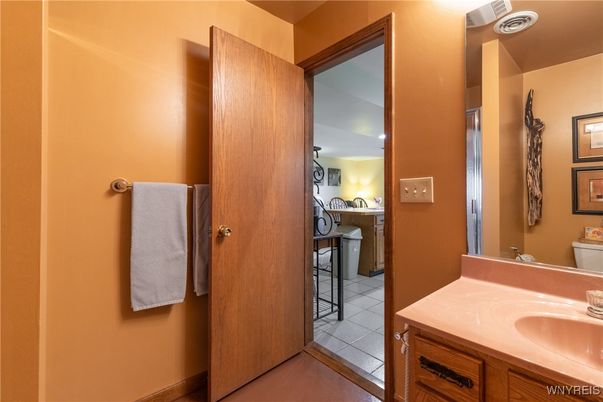Bathroom, Interior