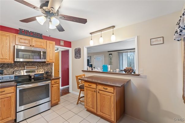 Interior, Kitchen, Pendant Lights, Stainless Steel Appliances