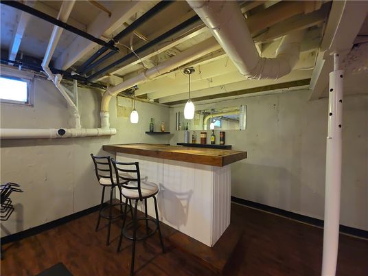 Interior, Pendant Lights, Wood Texture Flooring