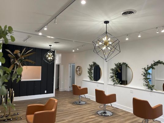 Interior, Pendant Lights, Recessed Lighting, Wood Texture Flooring