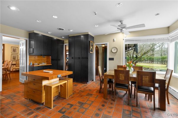 Dining room, Interior, Kitchen, Recessed Lighting