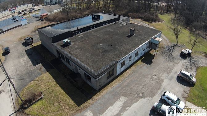 Exterior, Drone