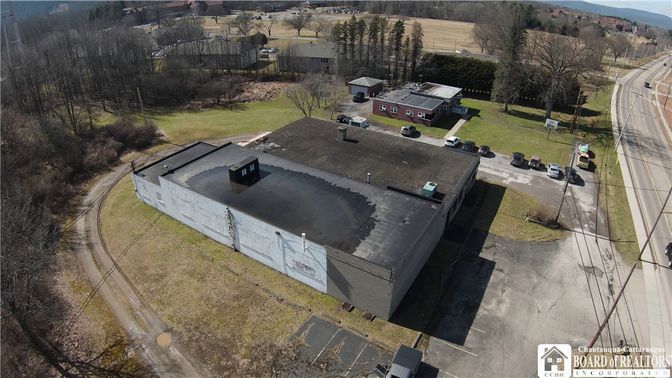 Exterior, Drone