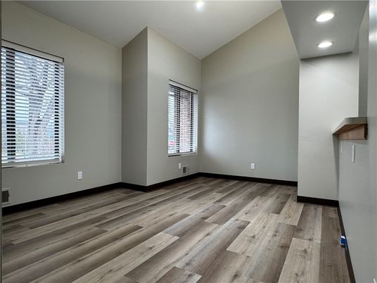 Empty room, Interior, Recessed Lighting, Wood Texture Flooring
