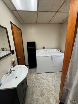 Interior, Washer