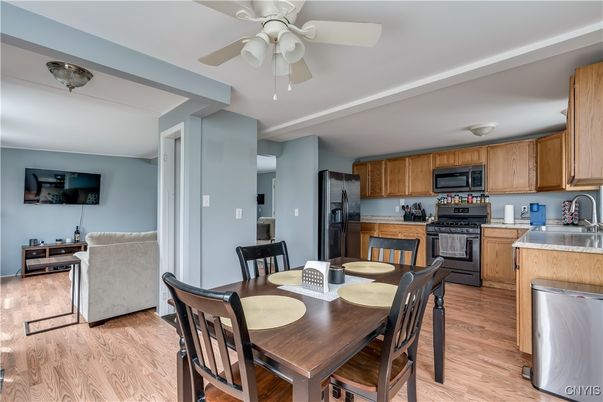 Dining room, Interior, Kitchen, Stainless Steel Appliances, Wood Texture Flooring
