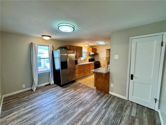 Interior, Kitchen, Stainless Steel Appliances, Wood Texture Flooring